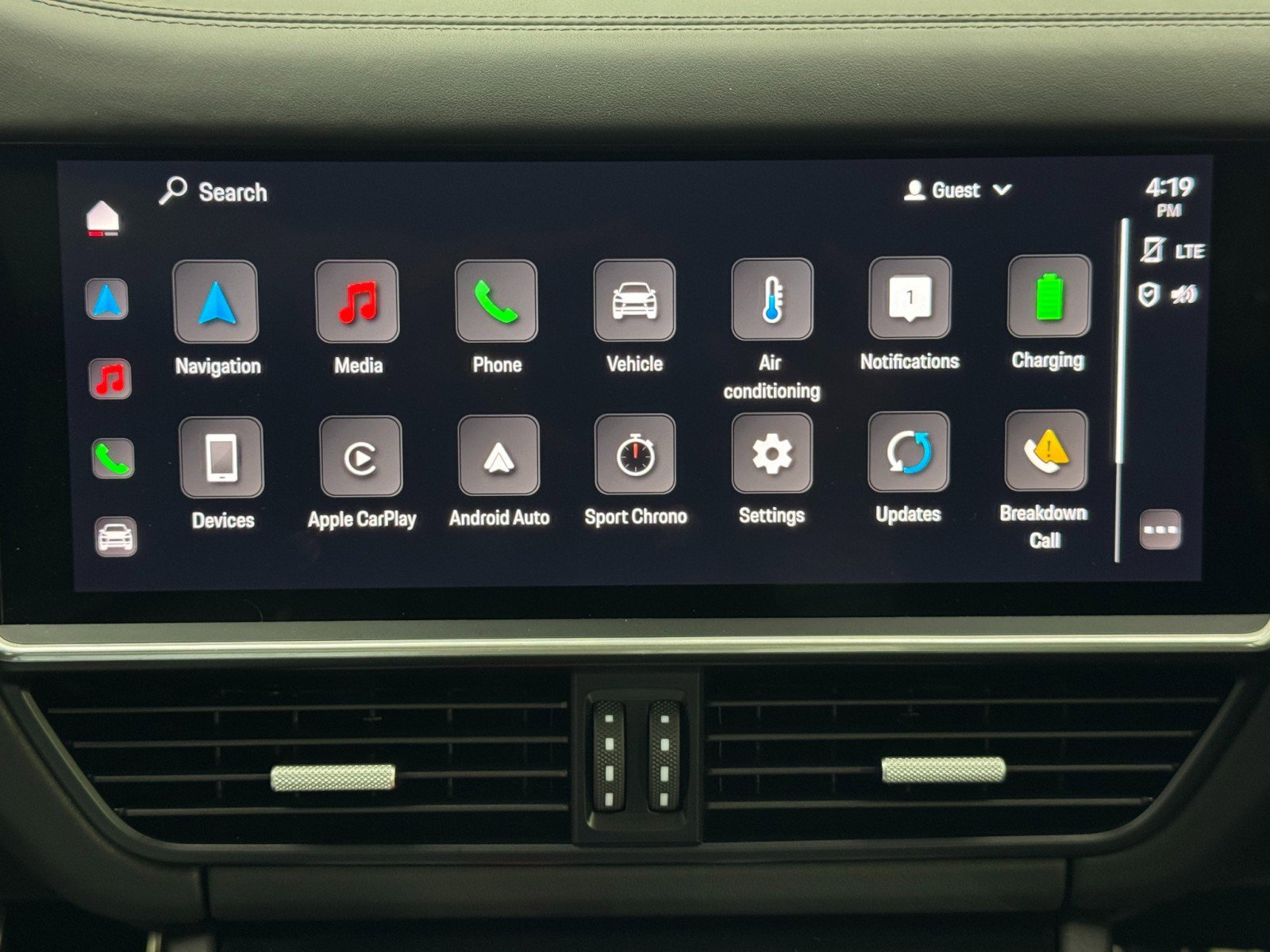 Used 2022 Porsche Cayenne Turbo S image 26