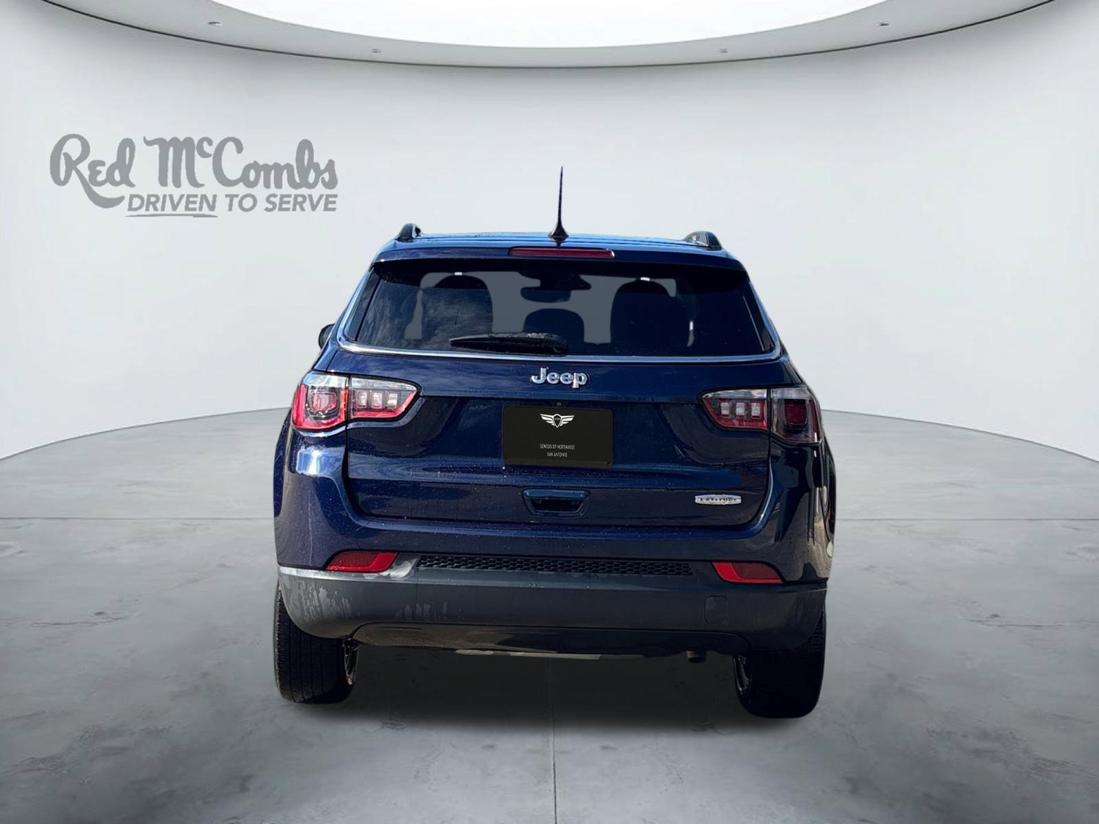 Used 2020 Jeep Compass Latitude image 4