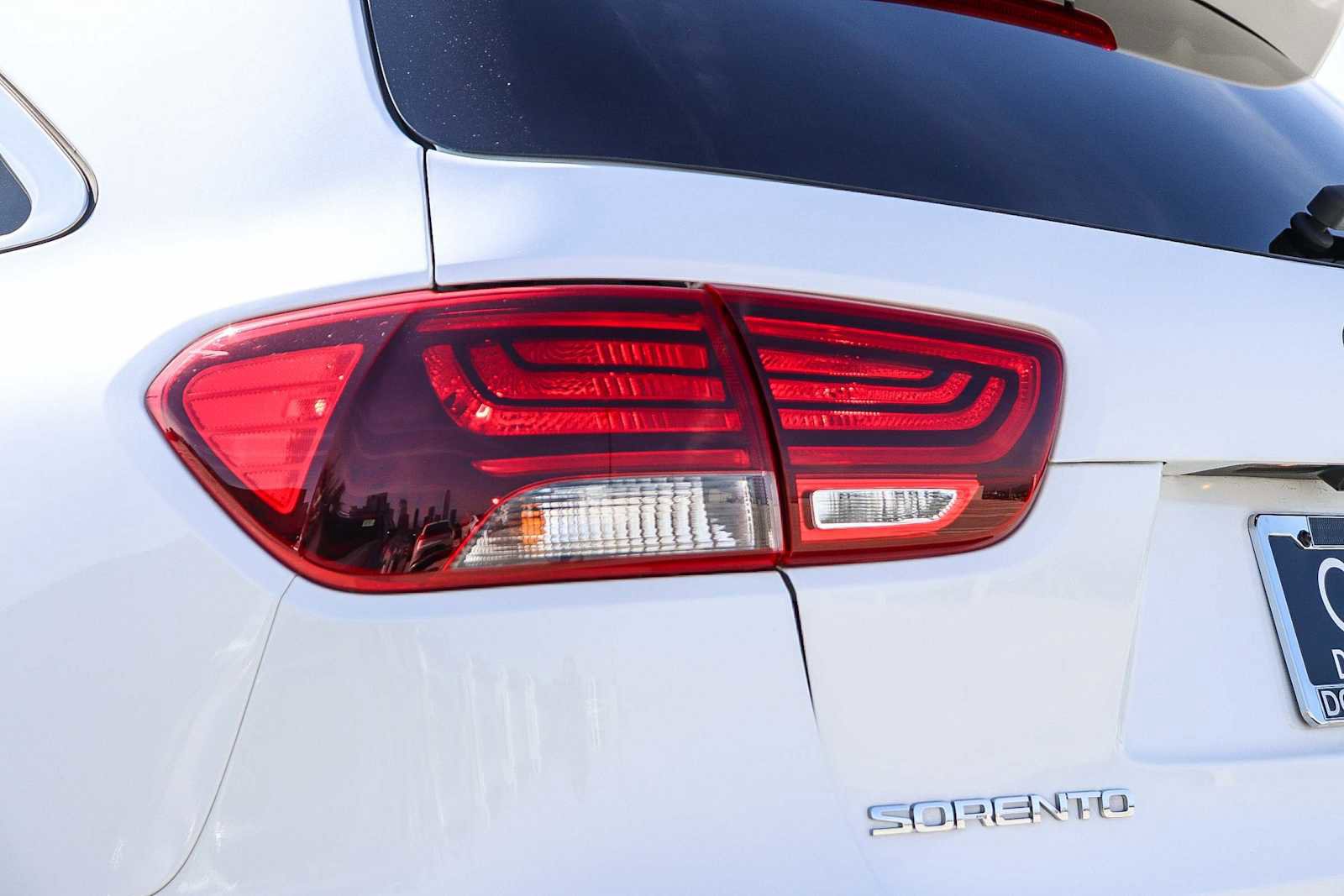 Used 2019 Kia Sorento EX image 12