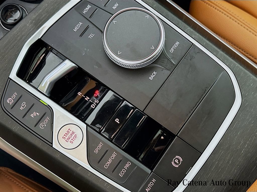 Used 2023 BMW 330i xDrive Sedan w/ Parking Assistance Package image 17