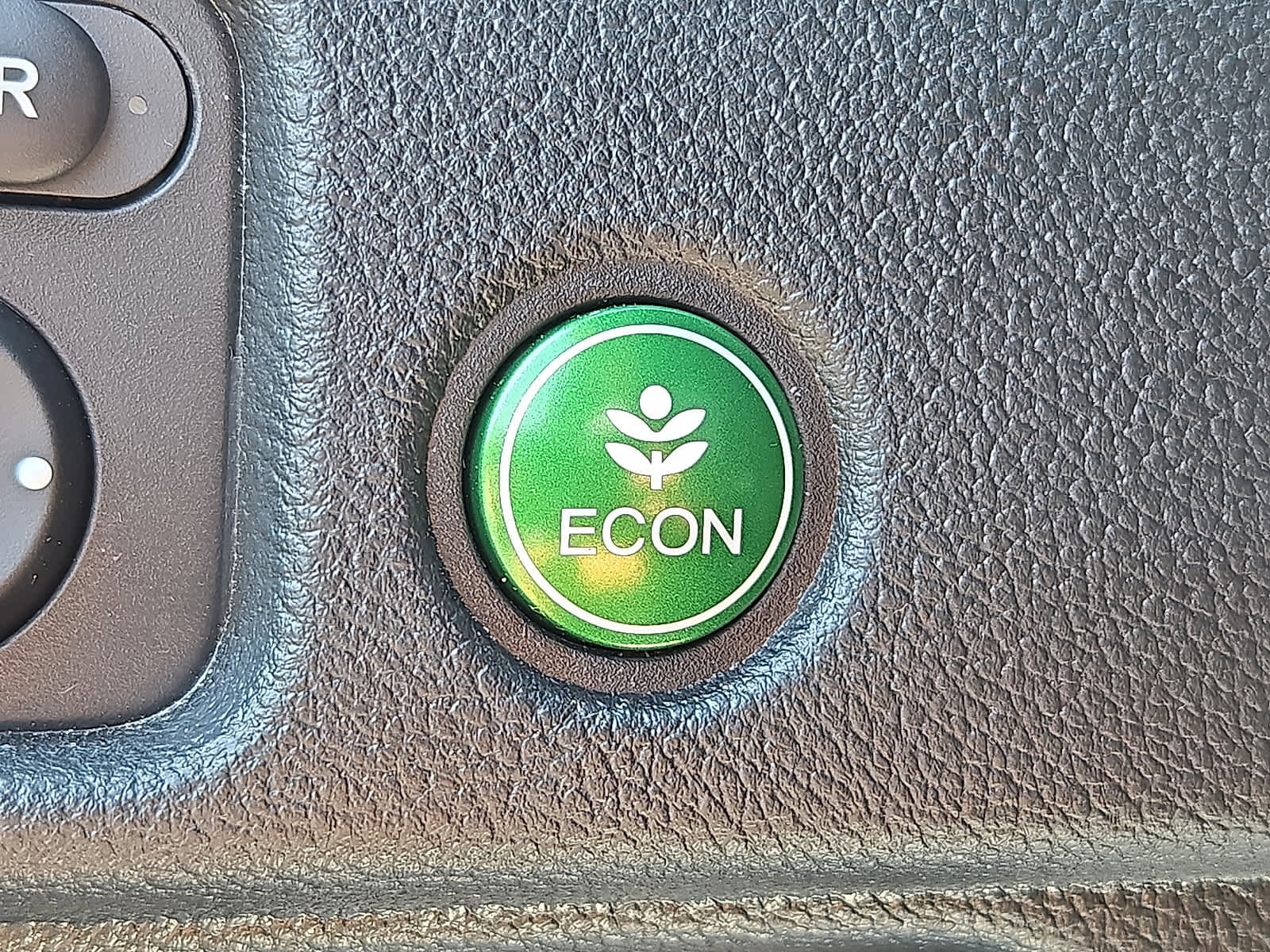 Used 2022 Honda Passport EX-L image 27