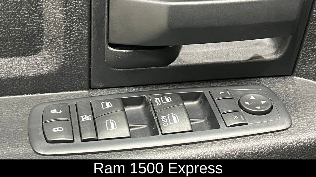 Used 2017 RAM 1500 Express image 18