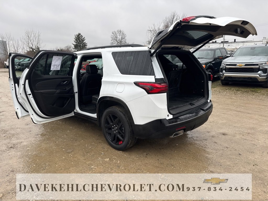 Used 2022 Chevrolet Traverse Premier w/ Redline Edition image 44