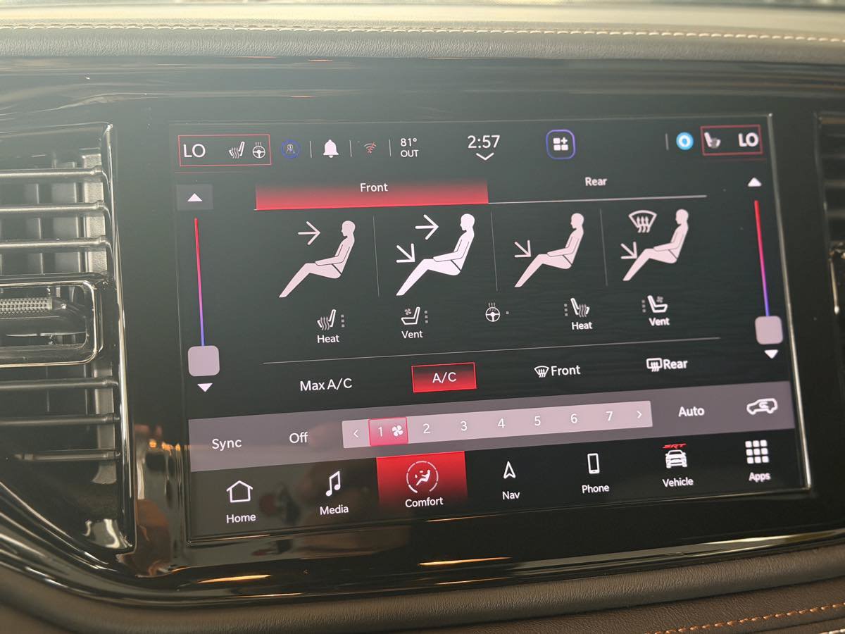 Used 2025 Dodge Durango SRT Hellcat AWD/4WD image 54
