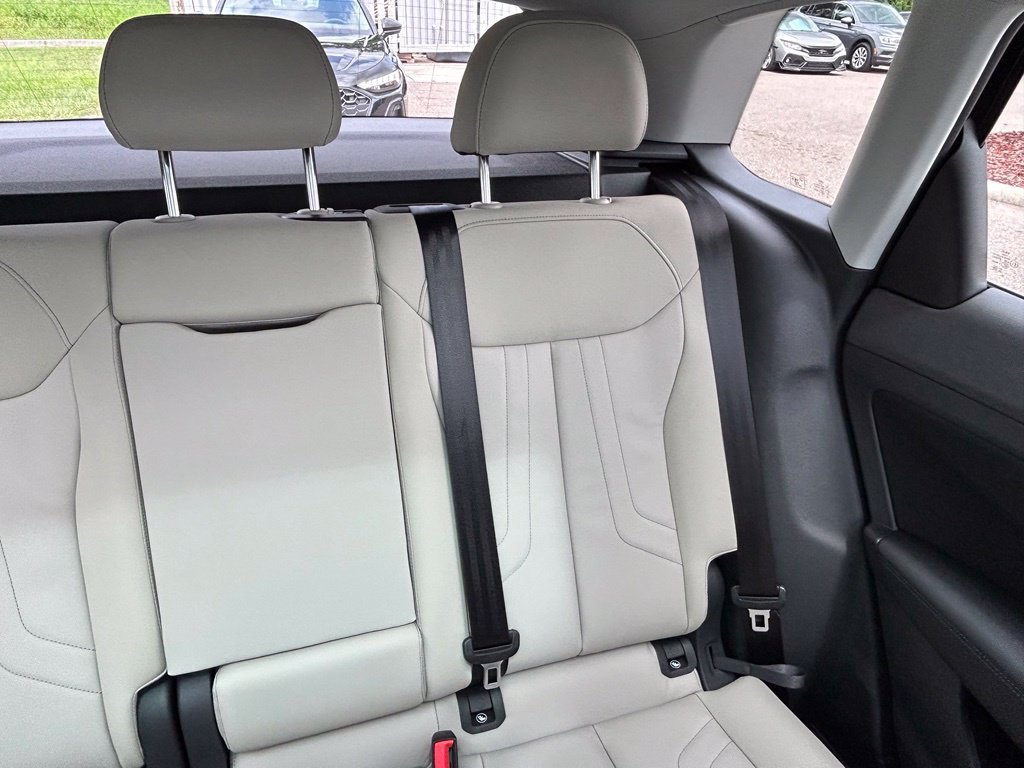New 2026 Audi Q3 quattro 2.0T AWD/4WD image 14