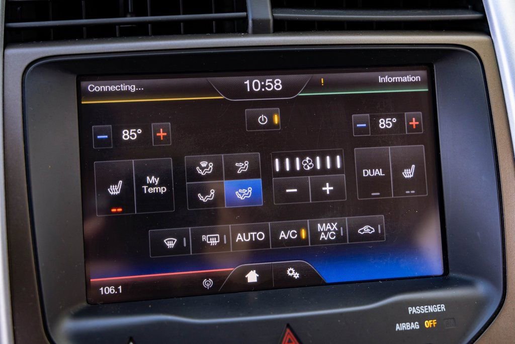 Used 2011 Ford Edge SEL w/ 202A Rapid Spec Order Code image 12