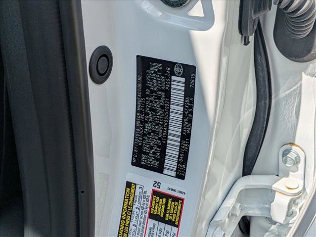 Used 2025 Toyota Camry SE image 24