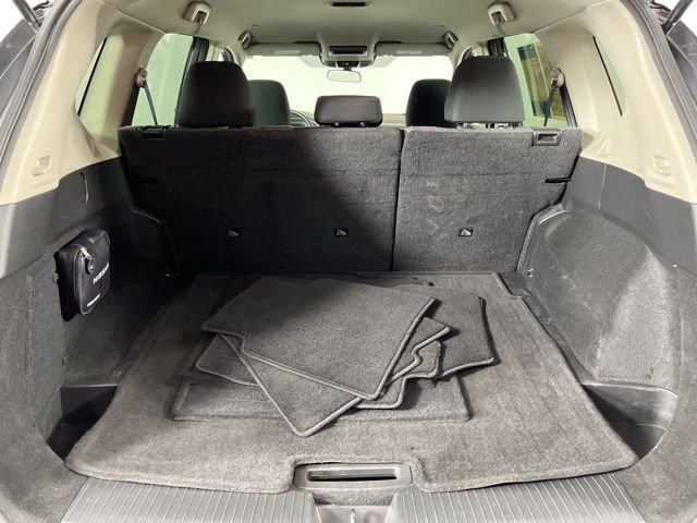 Used 2023 Nissan Rogue SV image 48