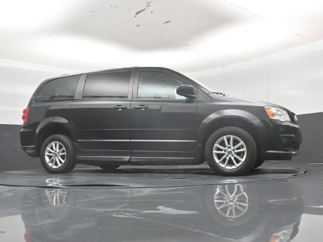 Used 2014 Dodge Grand Caravan SXT FWD image 50