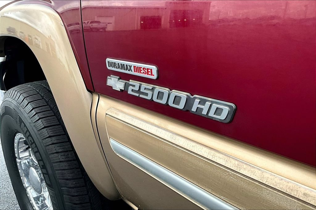 Used 2004 Chevrolet Silverado 2500 LT w/ Skid Plate Package AWD/4WD image 26