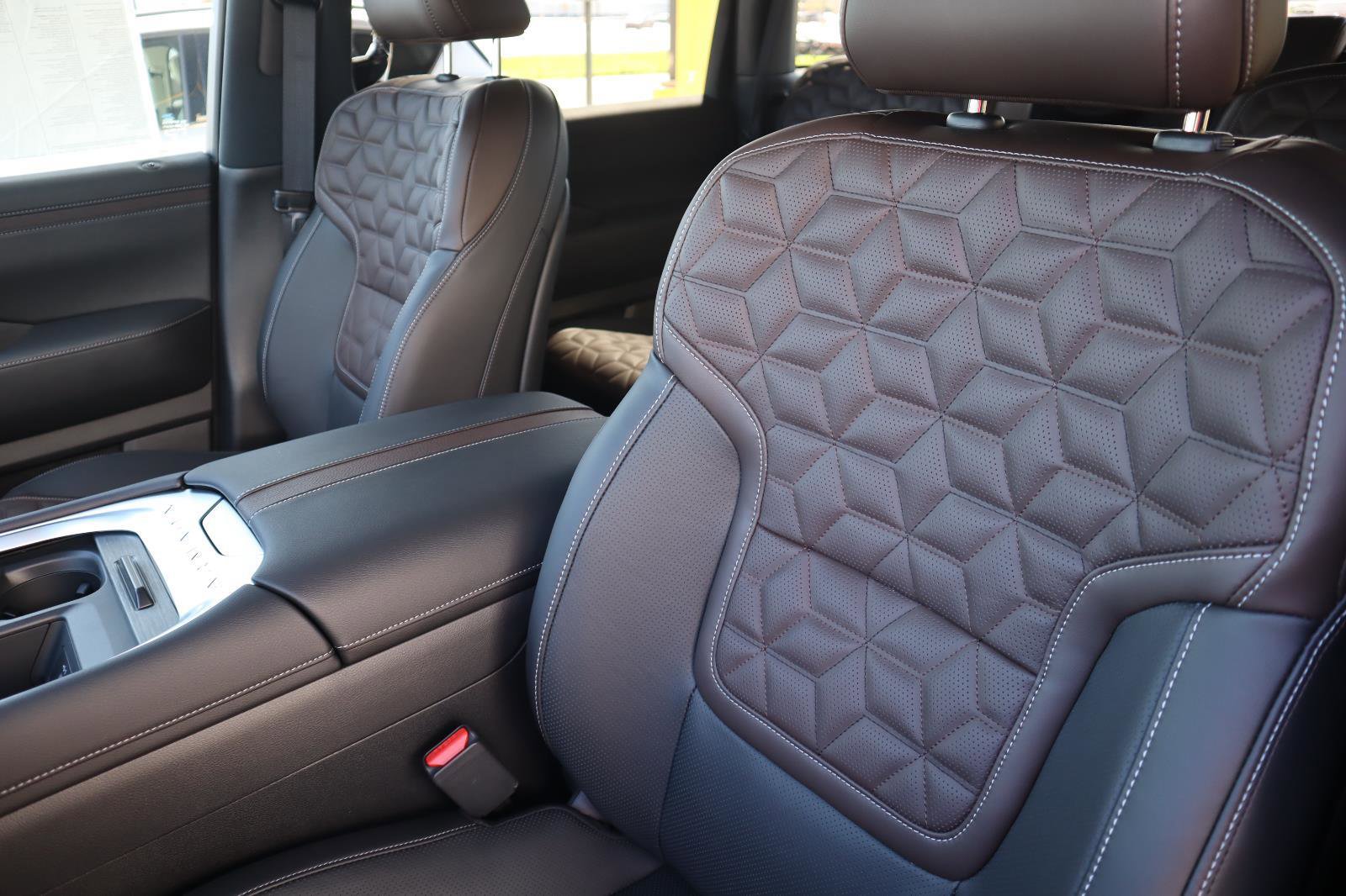 New 2026 Nissan Armada Platinum image 18