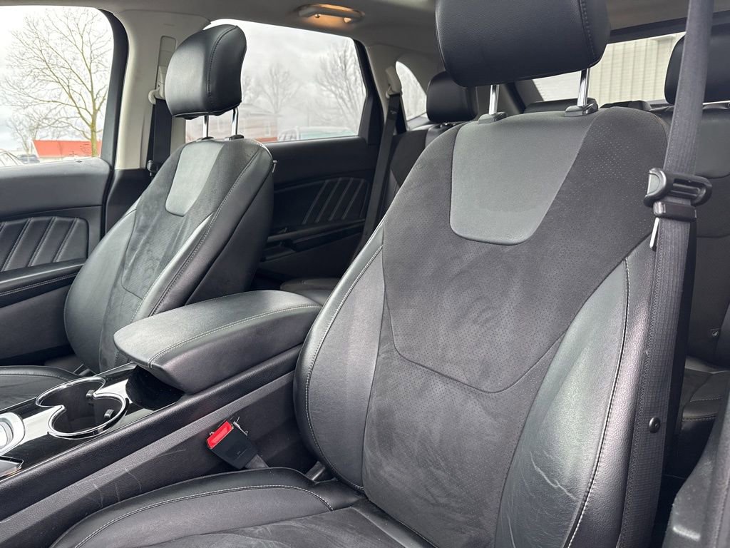 Used 2016 Ford Edge Sport w/ Equipment Group 401A image 24