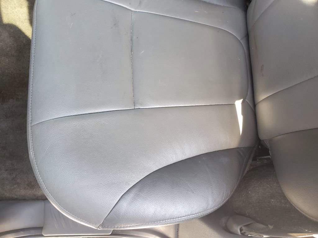 Used 2002 Chevrolet TrailBlazer LTZ image 25