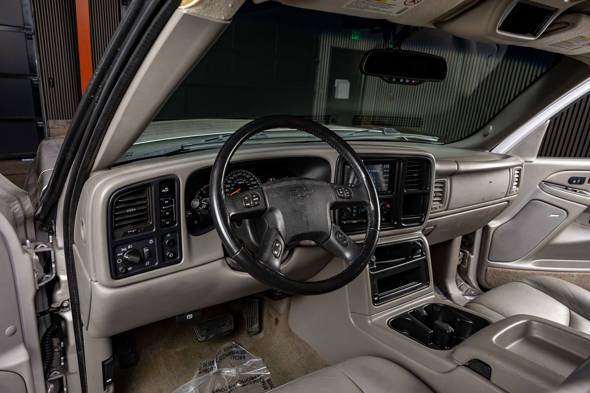 Used 2005 Chevrolet Silverado 3500 LT w/ Heavy-Duty Power Package image 12