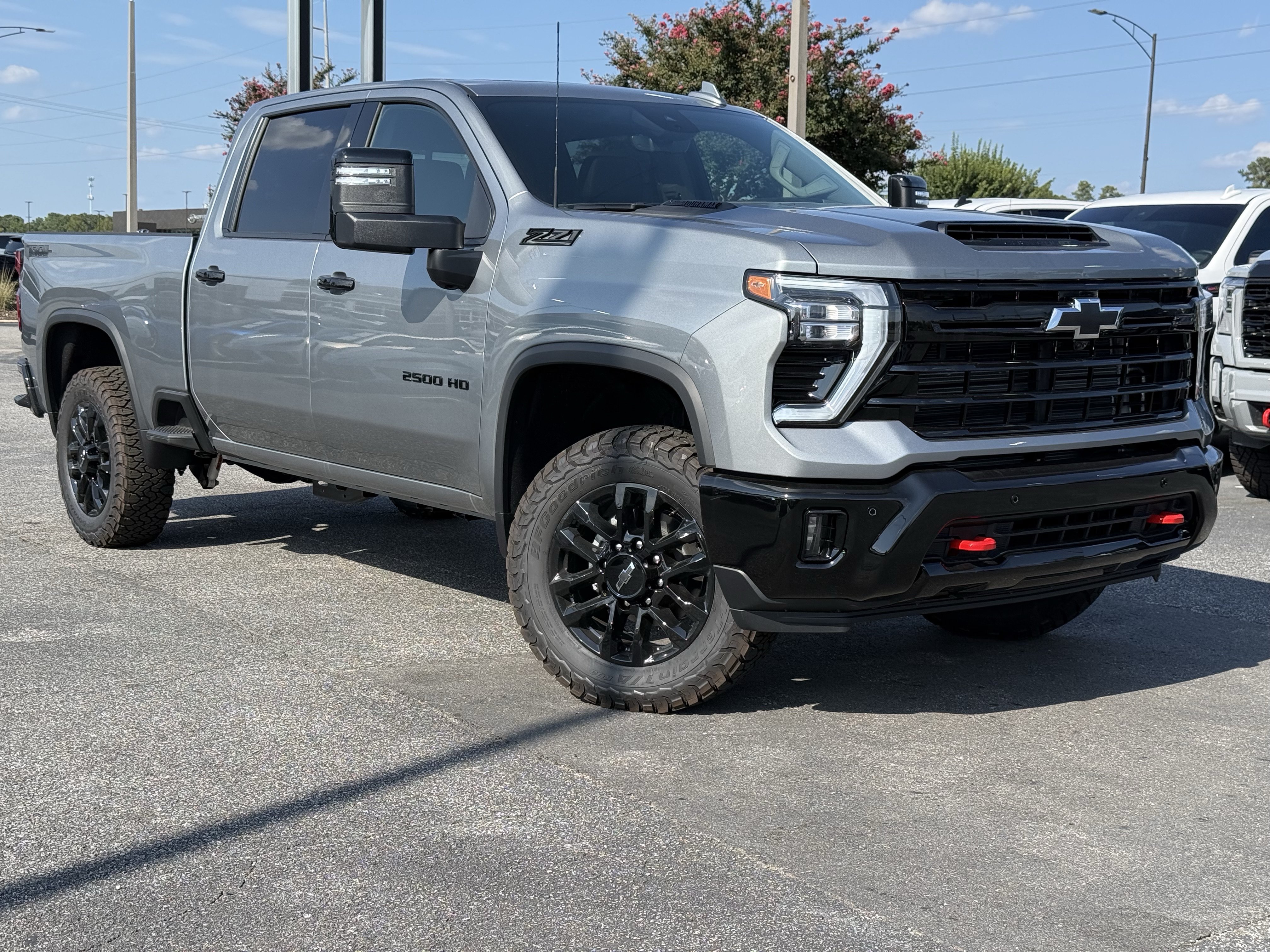 New 2026 Chevrolet Silverado 2500 LTZ w/ Trail Boss Package AWD/4WD video 2