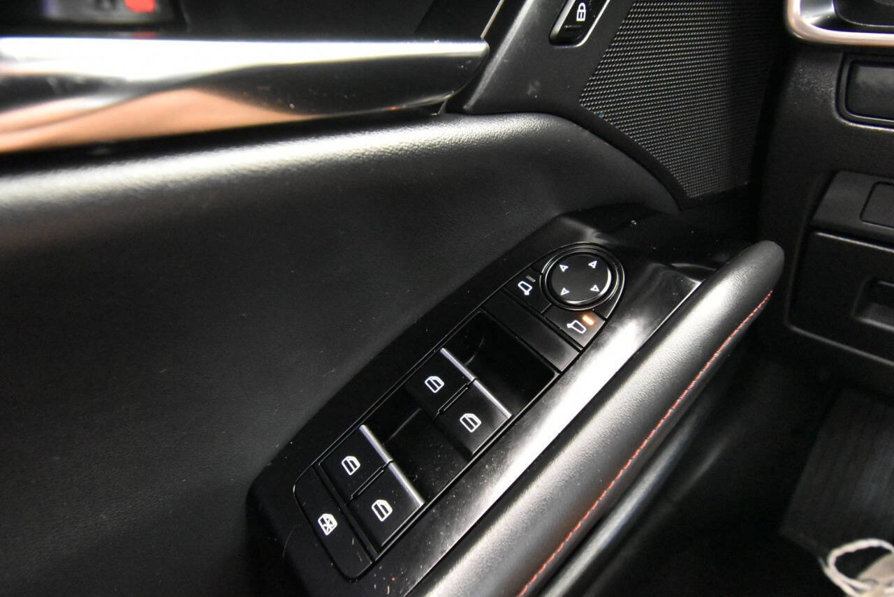 Used 2025 MAZDA MAZDA3 Carbon image 29