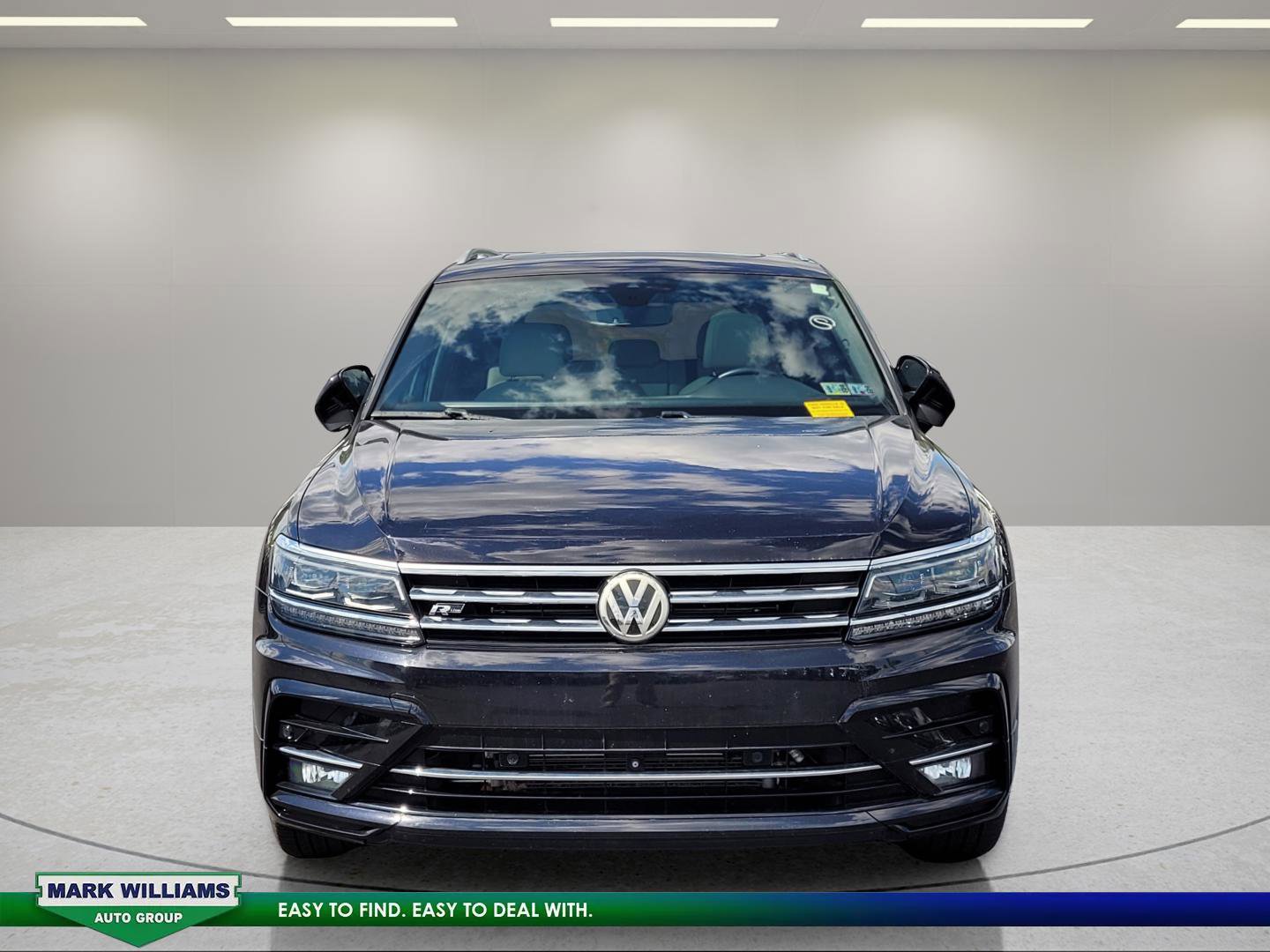 Used 2019 Volkswagen Tiguan SEL Premium R-Line AWD/4WD image 9