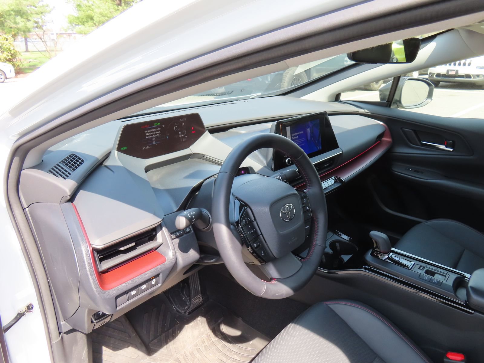 Used 2023 Toyota Prius Prime XSE Premium image 14