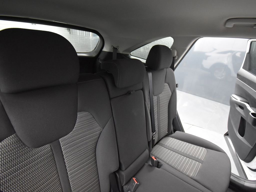 New 2025 Kia Sorento LX FWD image 19