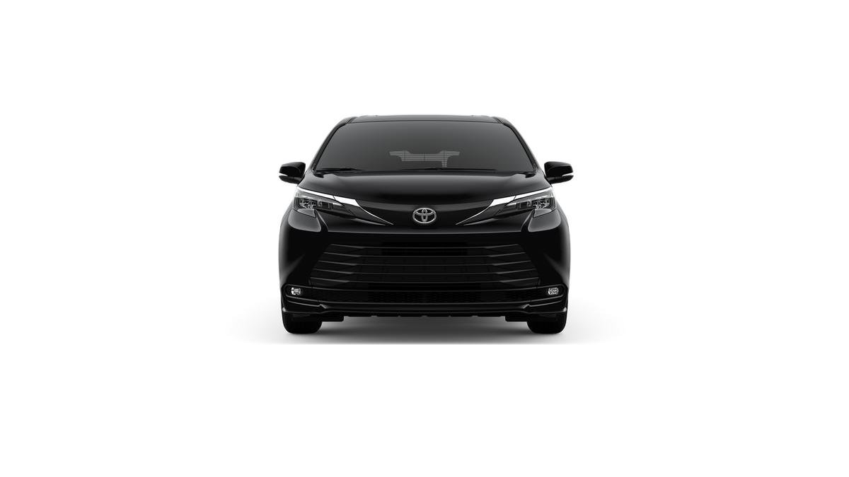 New 2026 Toyota Sienna XLE FWD image 2