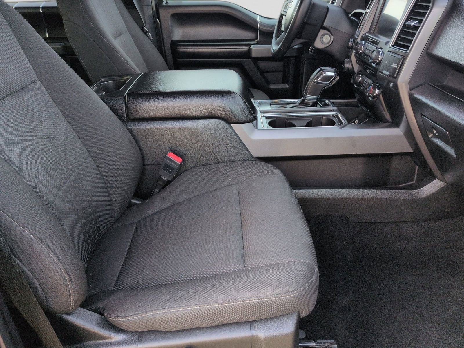 Used 2018 Ford F150 XLT w/ Equipment Group 302A Luxury image 25