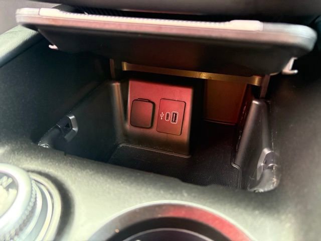 Used 2025 Ford Explorer ST image 21