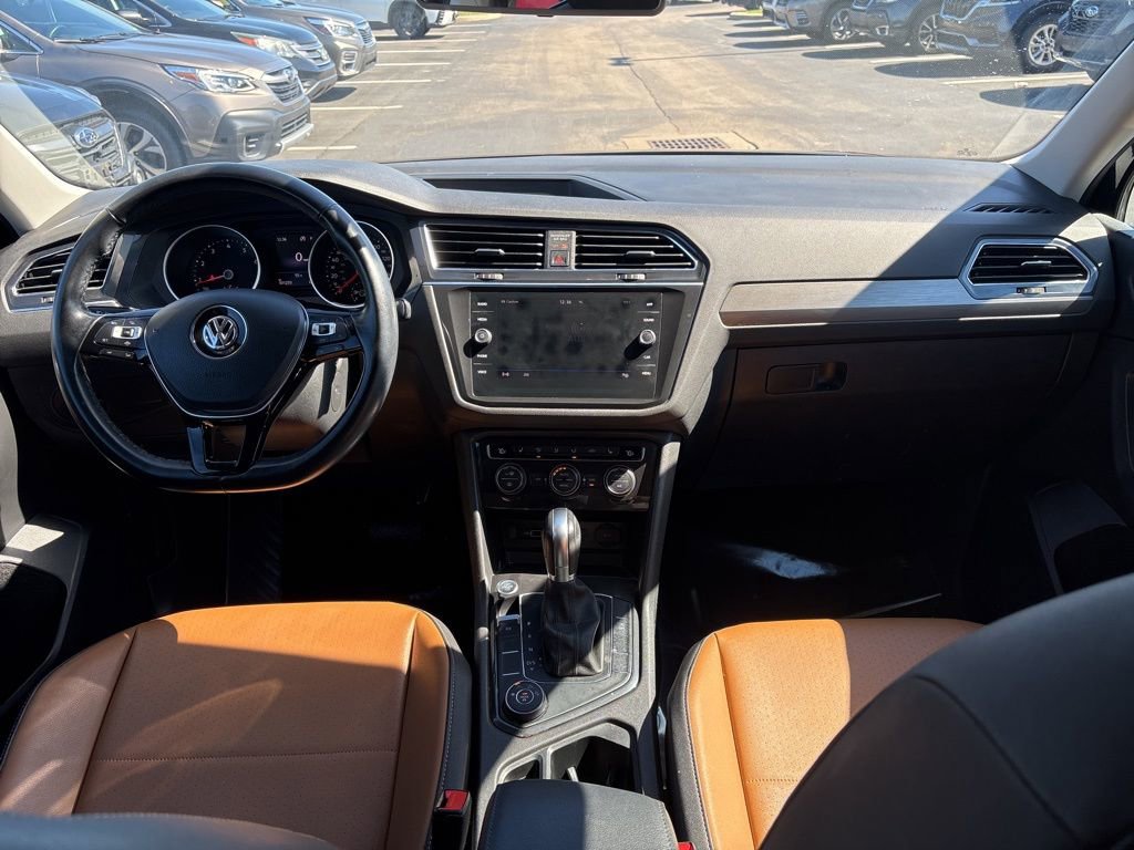 Used 2019 Volkswagen Tiguan SE w/ 3rd Row Seat Package image 11