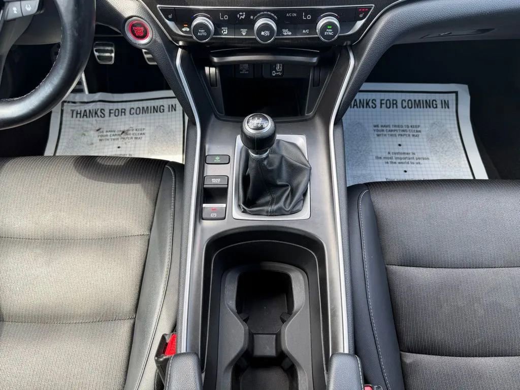 Used 2018 Honda Accord Sport image 24