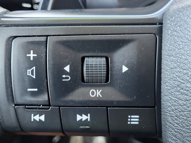 Certified 2025 Nissan Rogue S AWD/4WD image 10