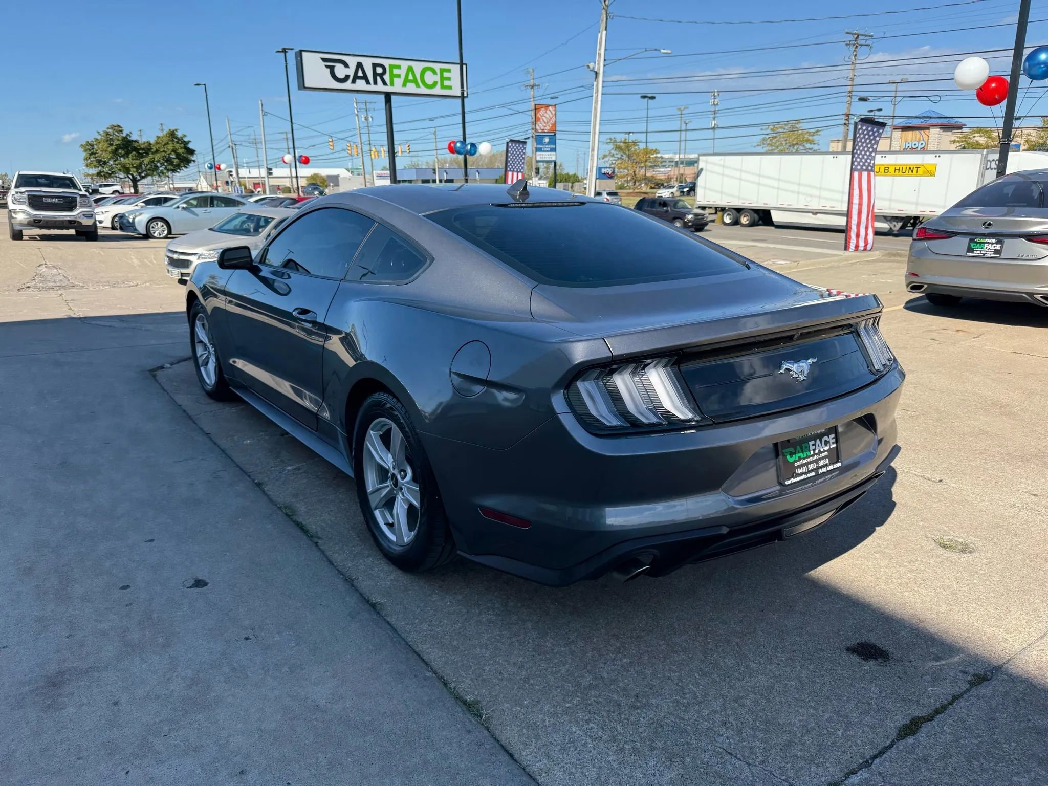 Used 2021 Ford Mustang Coupe image 9