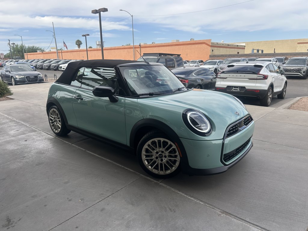 Used 2025 MINI Cooper S FWD image 5