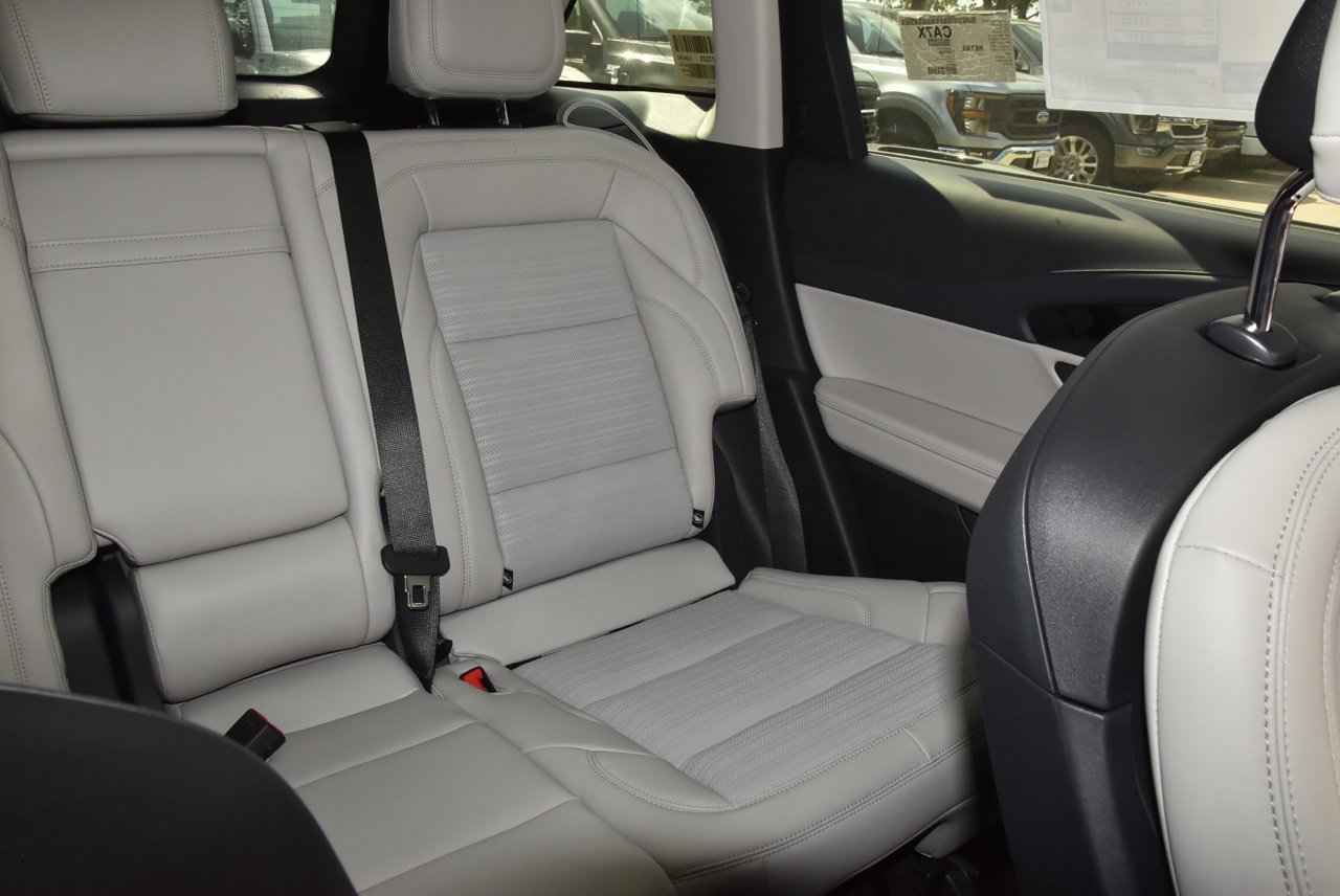 New 2026 Lincoln Nautilus Reserve AWD/4WD image 21