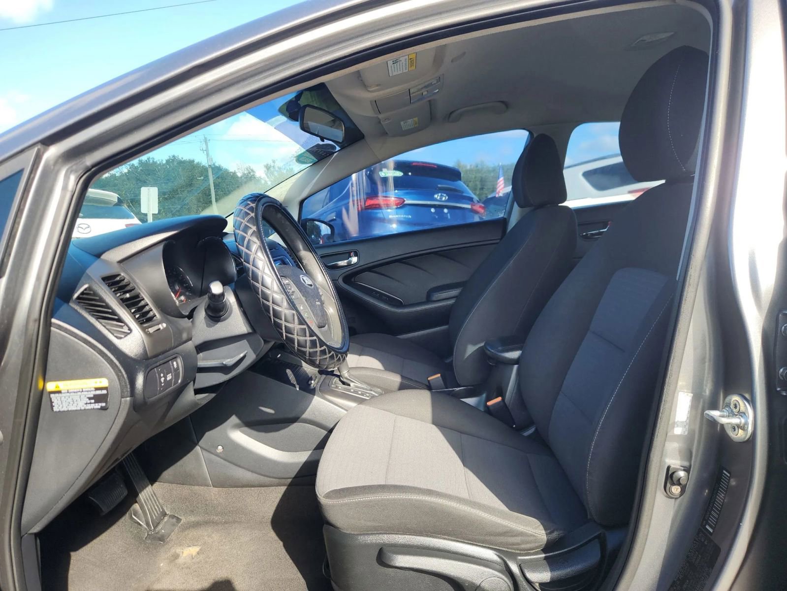 Used 2016 Kia Forte LX w/ LX Popular Plus Package image 9