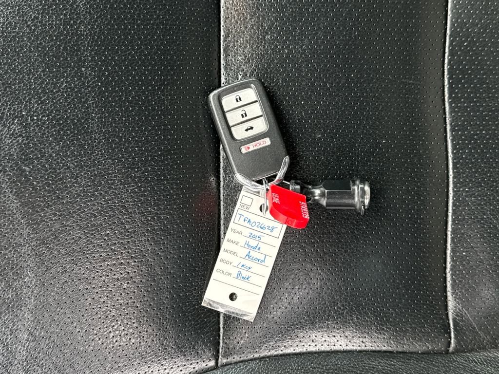 Used 2015 Honda Accord EX-L image 29