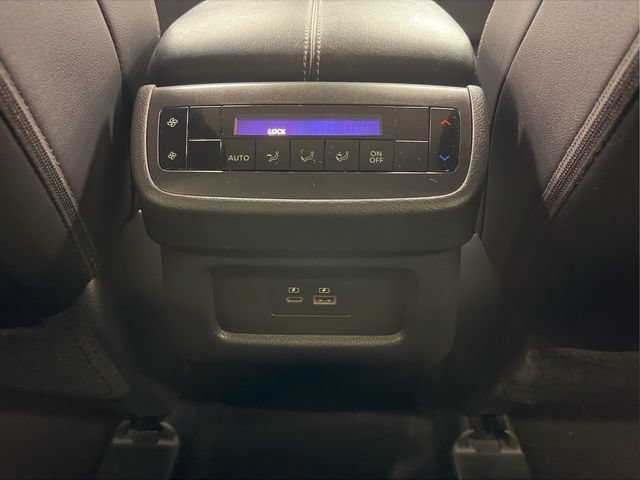 Certified 2024 Nissan Pathfinder SL FWD image 18