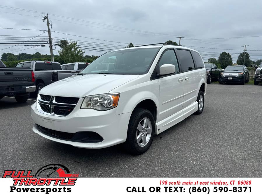 Used 2012 Dodge Grand Caravan SXT image 4