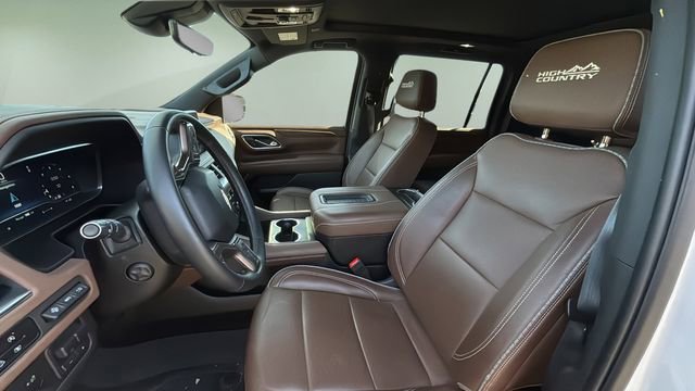 Certified 2023 Chevrolet Suburban High Country image 18