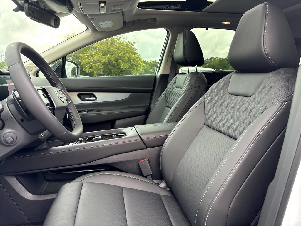 New 2026 Nissan Murano Platinum w/ Cargo Package AWD/4WD image 15