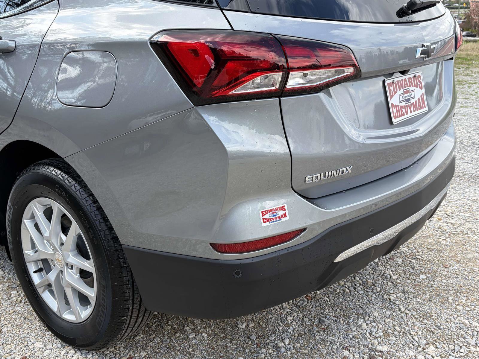 Used 2024 Chevrolet Equinox LT w/ LPO, Floor Liner Package image 29
