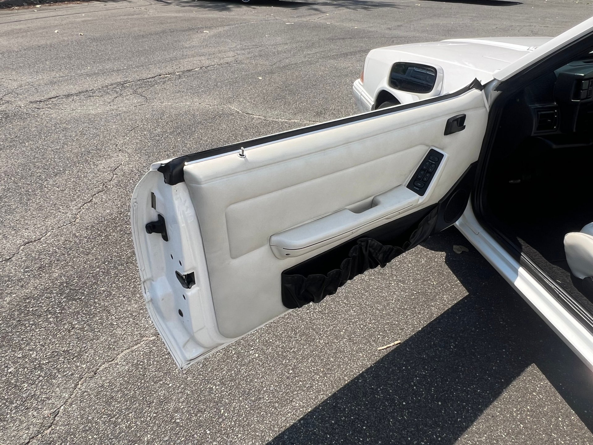 Used 1993 Ford Mustang LX RWD image 36