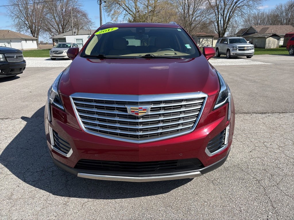 Used 2017 Cadillac XT5 Platinum w/ Driver Assist Package image 2