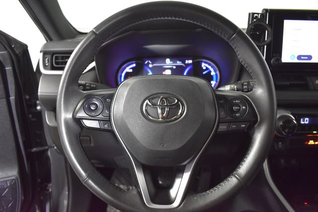 Used 2023 Toyota RAV4 SE AWD/4WD image 14