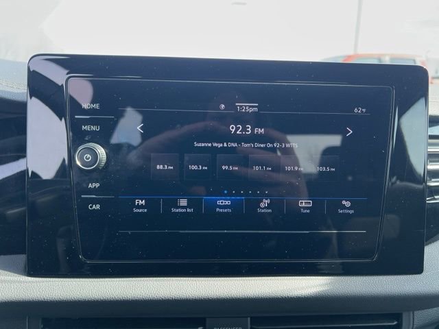 Used 2025 Volkswagen Jetta Sport image 17