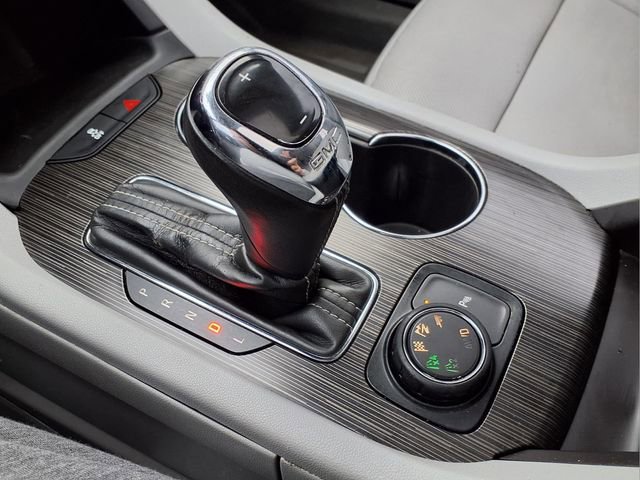 Used 2017 GMC Acadia SLT image 25