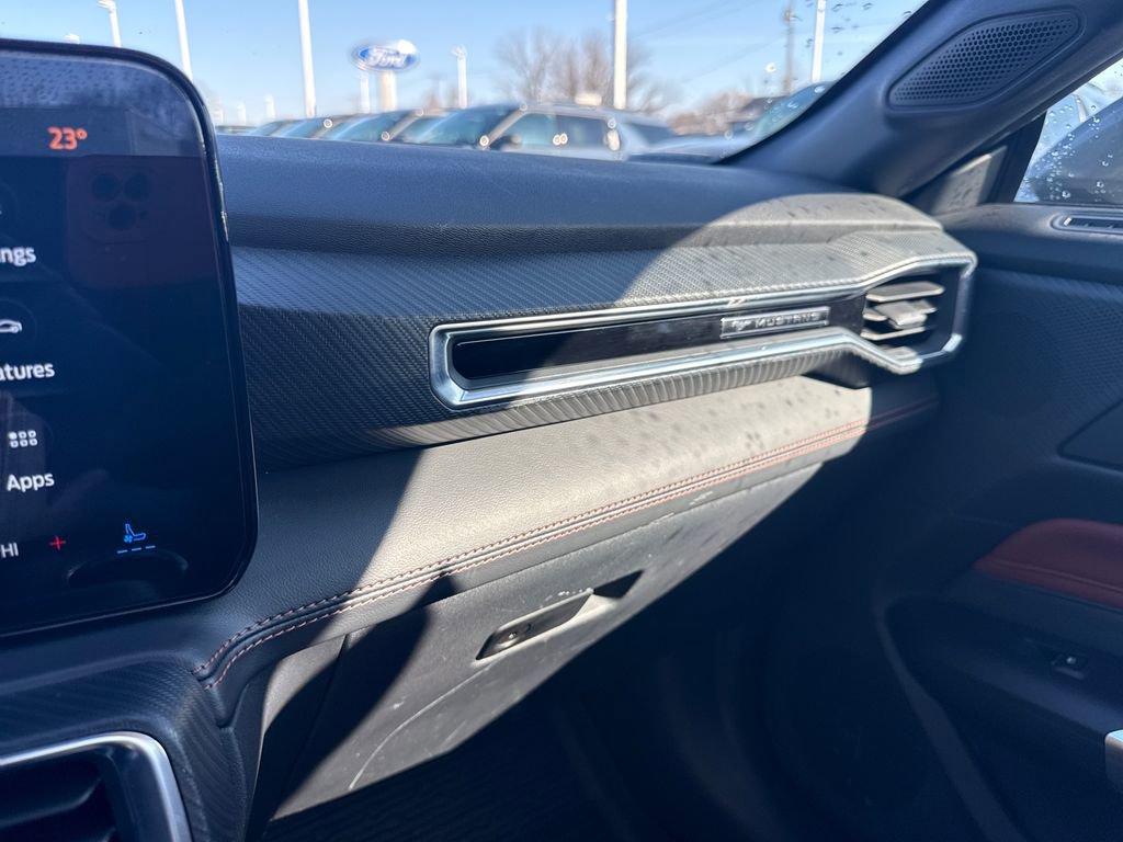 Used 2025 Ford Mustang Premium image 32