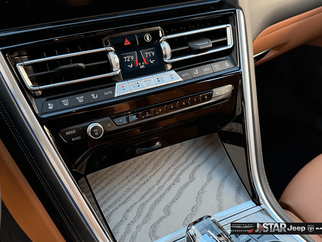 Used 2026 BMW M850i xDrive w/ M Carbon Exterior Package AWD/4WD image 23