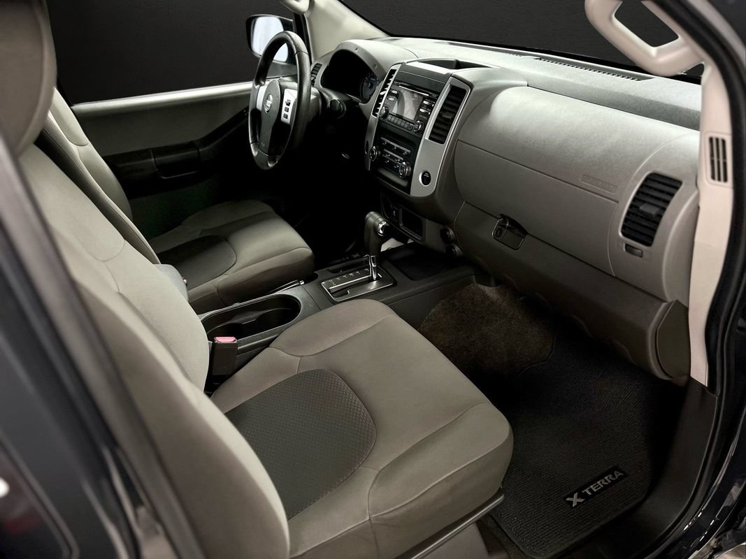 Used 2013 Nissan Xterra S RWD image 16