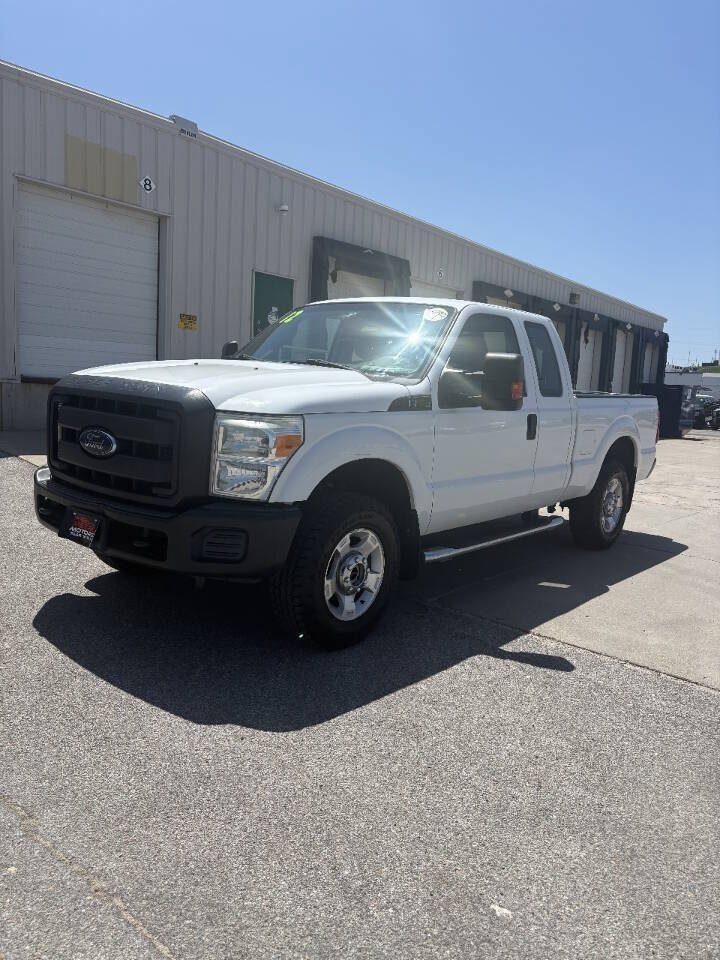 Used 2012 Ford F250 XL w/ PWR Equipment Group AWD/4WD image 3