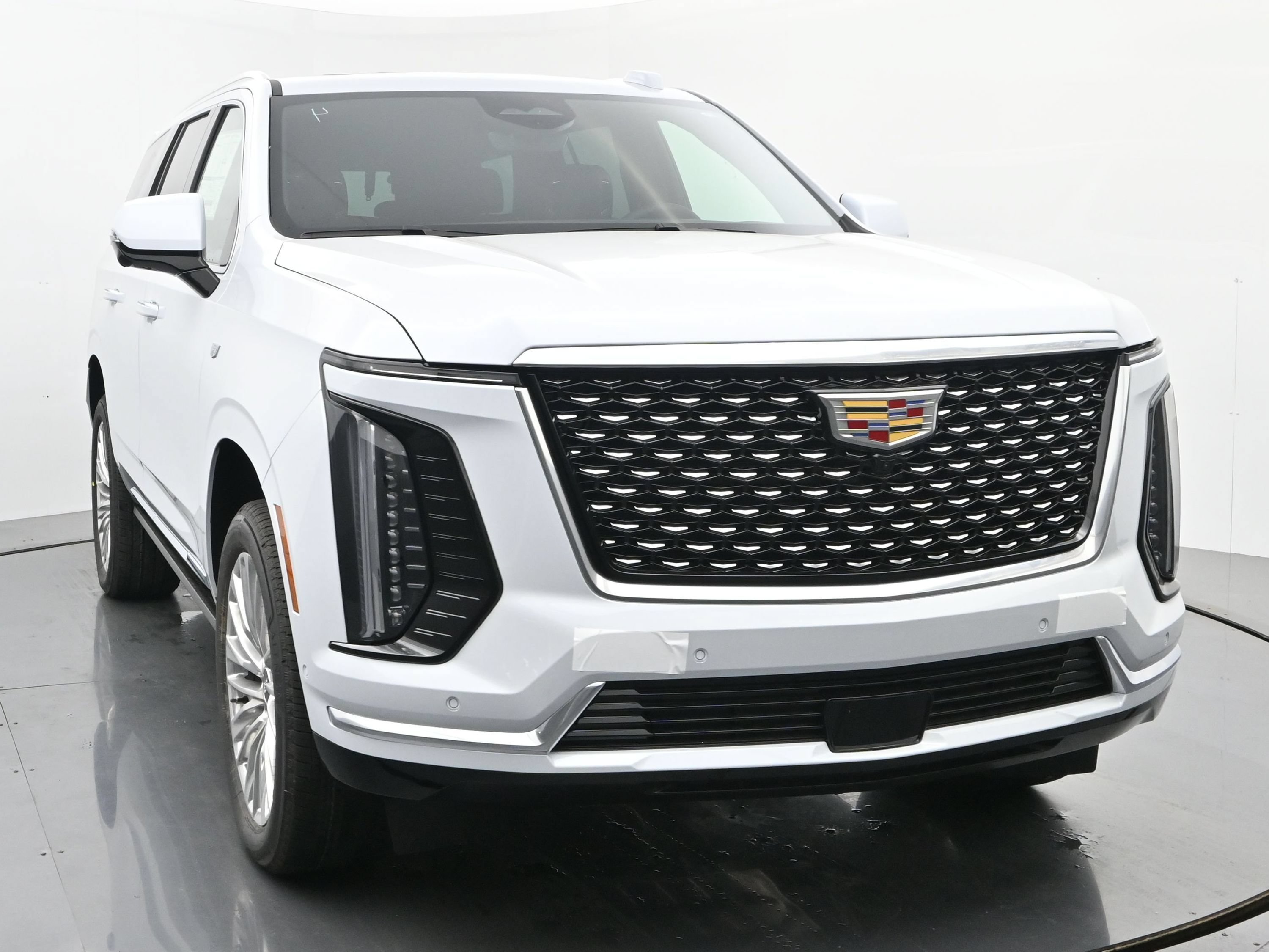 New 2026 Cadillac Escalade Luxury w/ Touring Package AWD/4WD image 8