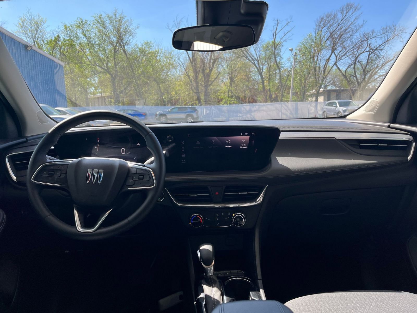 Used 2025 Buick Encore GX Preferred image 32